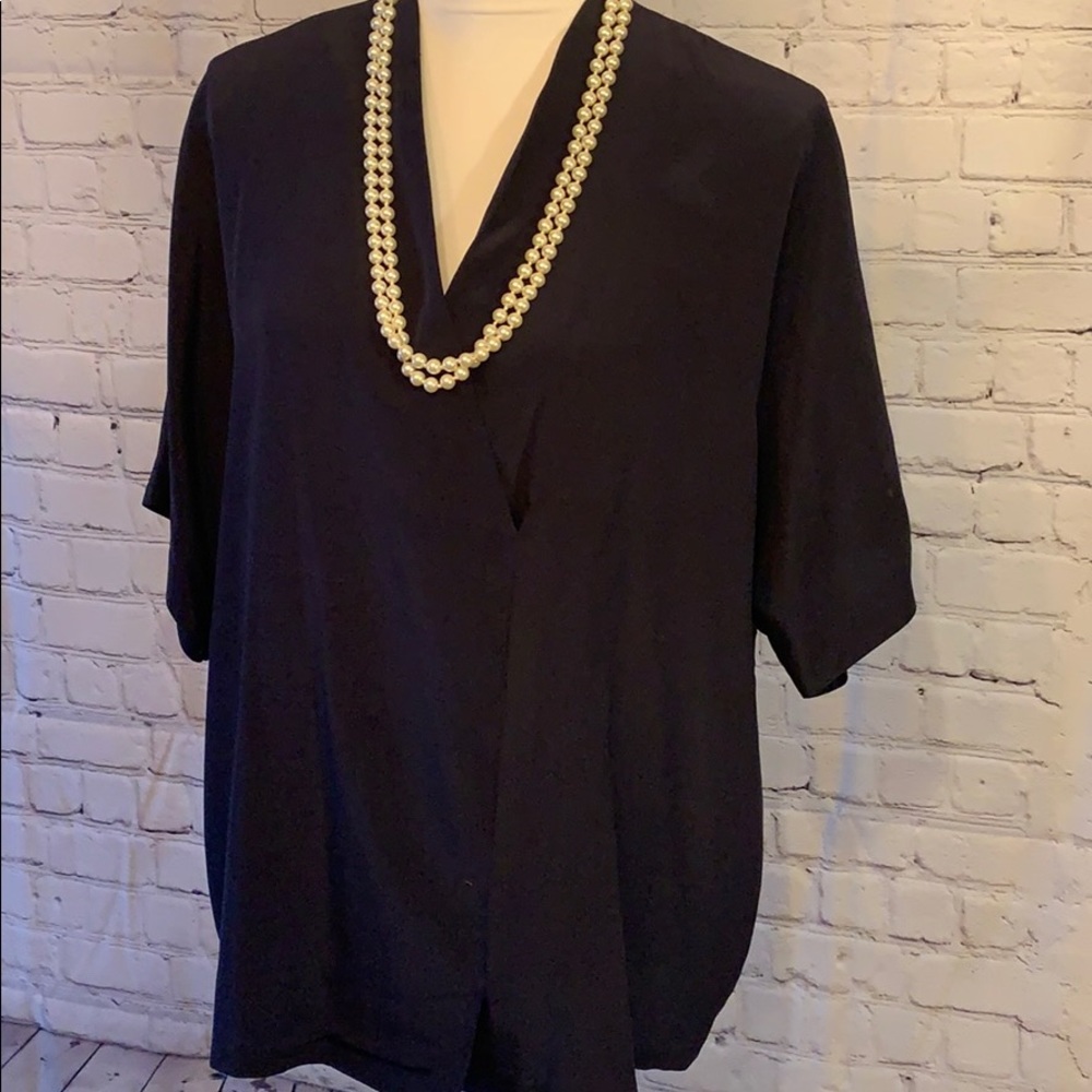 100% silk blue women’s size 14 top